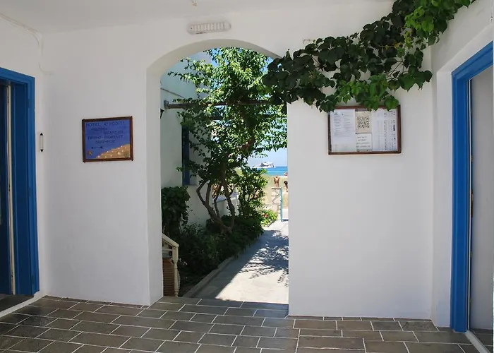 αφροδίτη Καμάρες